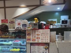 -暖食光·台式家庭餐厅·生日主题店(万达店)