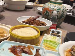 -梅花香里大酒店(郁金香路店)