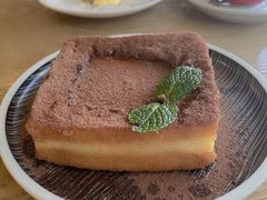 -点点心港式茶餐厅(南京西路店)