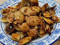 -江城燕子大排档(江汉路步行街店)