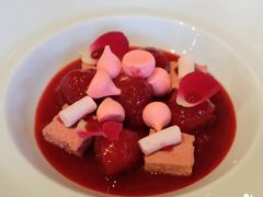 树莓慕斯-Le Comptoir de Pierre Gagnaire