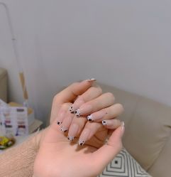 -EAST日式美甲美睫沙龙