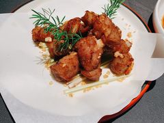 小时候的蒜香骨-小炳胜(卓悦中心店)
