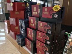 -郑庄脂渣海鲜楼(九水路店)