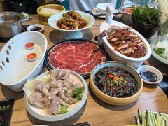 -龙聚德北京烤鸭(沙坪坝华宇A馆店)