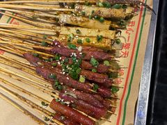 -老街烧烤大排档·地道湖北菜·龙虾馆(汉口火车站店)