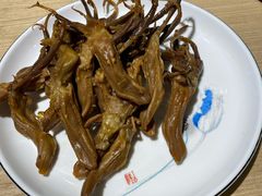 鸭舌头-兔爸私家小厨(新北万达店)