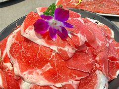 精品牛嫩肩-生活如沸·顺德水牛奶火锅(大学路店)