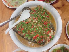 招牌大鱼头-辣公子·千岛湖私房菜(滨江店)