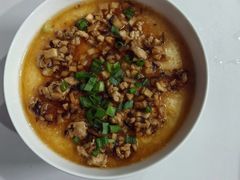 -爱贝尔高端月嫂(母婴护理)