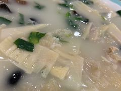 -春水锅贴·传统鲁菜(大明湖店)