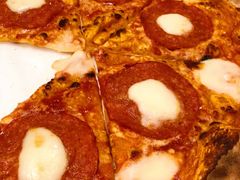 -城市大道红炉披萨烘焙坊