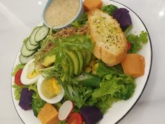 -丽莎沙拉轻食餐厅(国贸店)