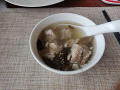 -鲤鱼洲酒店港鲤咖啡厅