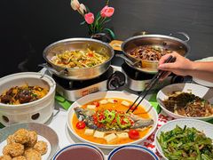 -鑫小城故事·藕汤·家常菜(台北一路总店)
