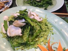 -Lam Vien Restaurant