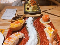 -西月山居匠心创意料理(江汉路新佳丽广场店)