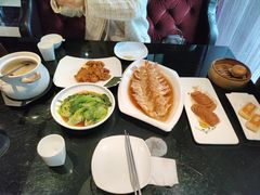 -高第街56号餐厅(美莲广场店)