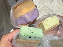 -詹爷爷乌节路街头冰淇淋