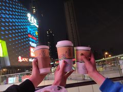 -茶颜悦色(金茂览秀城LG层外街店)