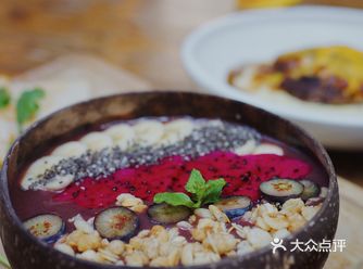 我发现以水果命名的店都很️