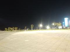 -东港音乐喷泉广场