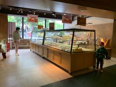 面包甜点陈列柜-味多美蛋糕(双安店)