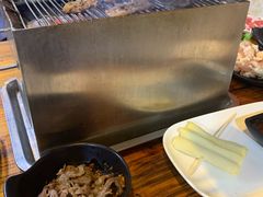 -丹东特色烤肉(学府路一部店)