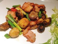 香煎口蘑脆爽肉-周三的情书花园餐厅(江北店)