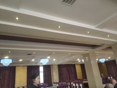 -宏达饭庄