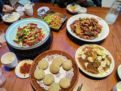 -唐师傅湘西名菜馆(武陵路店)