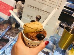 -VENCHI 闻绮(北京国贸商城店)