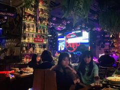 -胡桃里乐队酒馆