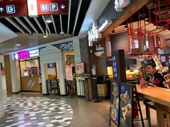 -百联临沂购物中心(临沂路店)