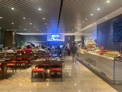 -筠咖啡西餐厅(上海国展宝龙丽筠酒店)