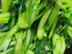 蒜蓉菜心-潮十三潮汕砂锅粥(高新四路大都荟店)