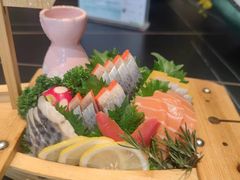 -鼎泰亨·海鲜牛肉餐厅(滨江店)