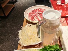 -三人行骨头王火锅(长寿店)