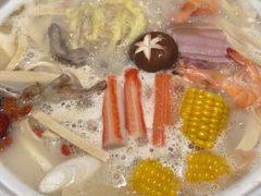-三人行骨头王火锅(长寿店)