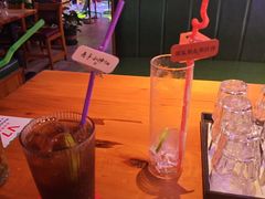 -喜鹊音乐酒馆(西街店)