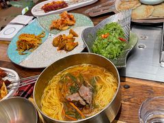 -河坝烧烤串城(金达莱店)