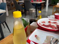 -毛辣果·贵州红酸汤牛肉火锅(西单店)