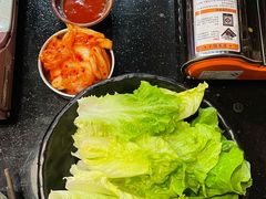 生菜-炙韩料理·部队锅专门店