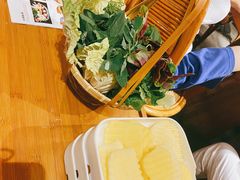 -老凯俚酸汤鱼(鸿通城店)