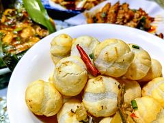 弥渡炸汤圆-蜗牛小馆醉乡民谣云南菜(惠新西里店)