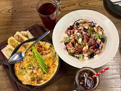 -BOURBON 玻本美式餐厅酒吧(虹桥新天地店)