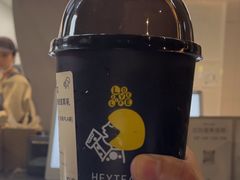 -喜茶(上海淮海中路渔阳里店)