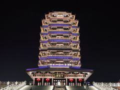 -淄博花灯齐彩城