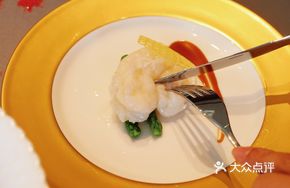 Tai Shi Glass Shrimp Balls