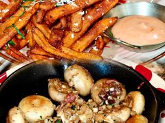 -BROWNSTONE布朗石西班牙餐厅(富城店)